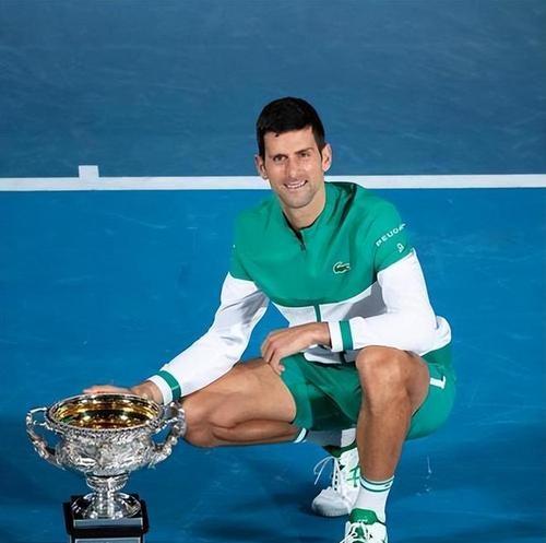 德约科维奇赛事官方发布高光表现新规，篮网争议不断！